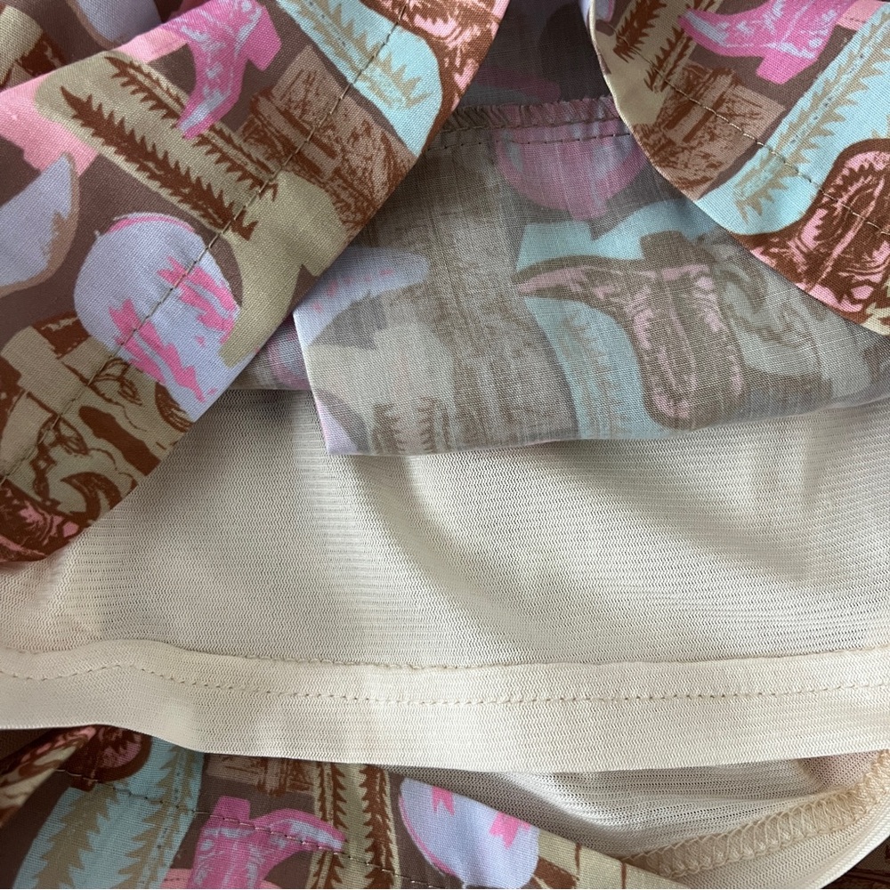 Two 2 Fly Cowboy Boot Print Shorts Pink Brown Tan Pull On Elastic Waist NWT M - Picture 7 of 9
